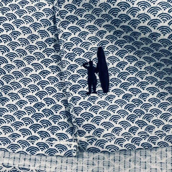 Johnnie O Shackleford Hangin’ Out Short Sleeve Button-Up Medium NWOT Navy Blue - Picture 10 of 14